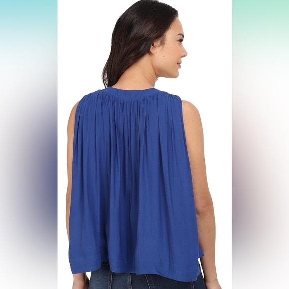 Darcy Cap Top - Picture 3 of 7